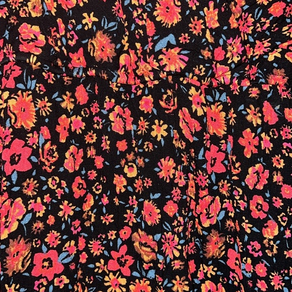 NWT Floral dress - Picture 3 of 7